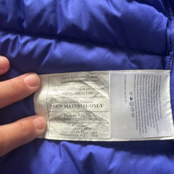 Lululemon jacket with hood - Picture 6 of 9